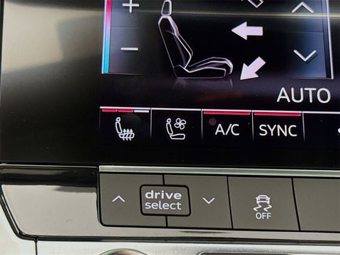 Used 2025 Audi A6 Premium Plus w/ Premium Plus Package image 21