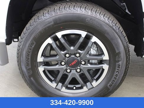 Used 2025 Toyota Tacoma TRD Sport image 25