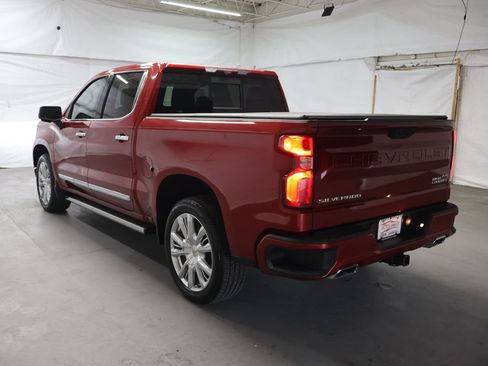 Used 2023 Chevrolet Silverado 1500 High Country w/ High Country Premium Package RWD image 5