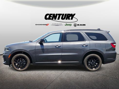 Used 2025 Dodge Durango GT AWD/4WD image 7