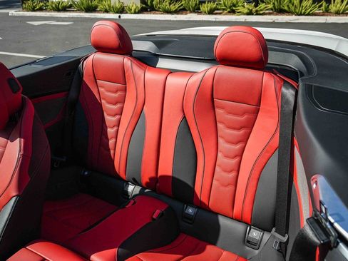 Used 2025 BMW 840i Convertible w/ Comfort Seating Package RWD image 21