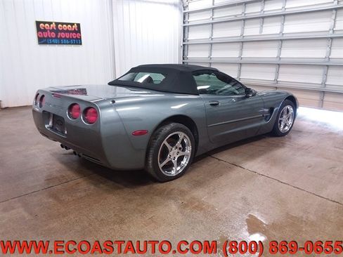 Used 2004 Chevrolet Corvette Convertible w/ Preferred Equipment Group image 6