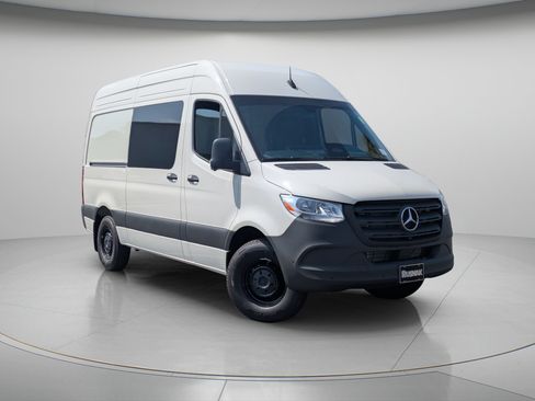New 2025 Mercedes-Benz Sprinter 2500 image 11