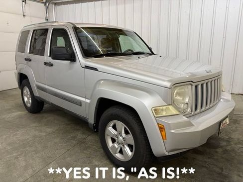 Used 2011 Jeep Liberty Sport AWD/4WD image 1