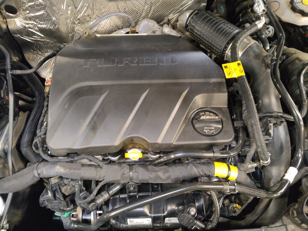 Used 2025 Chevrolet Trax LT w/ LT Convenience Package FWD image 30