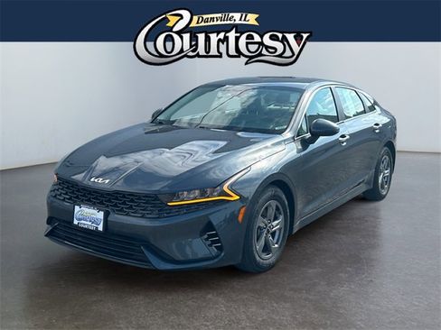 Used 2022 Kia K5 LXS image 1