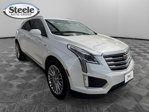 Used 2017 Cadillac XT5 Premium Luxury FWD image 7