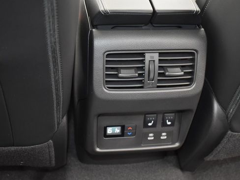 New 2026 Nissan Rogue Platinum w/ Platinum Premium Package image 15