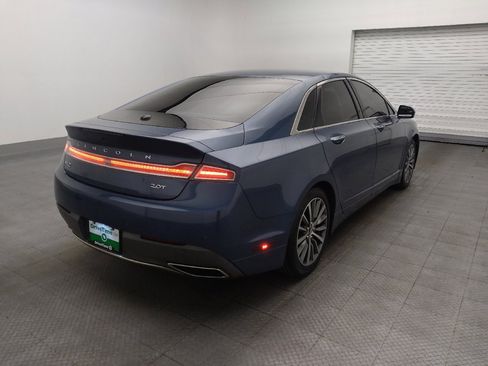 Used 2018 Lincoln MKZ Premiere image 9