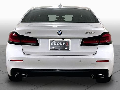 Used 2023 BMW 530i xDrive w/ Premium Package AWD/4WD image 4