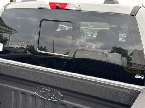 New 2025 Ford F250 Platinum w/ Platinum Plus Package image 9