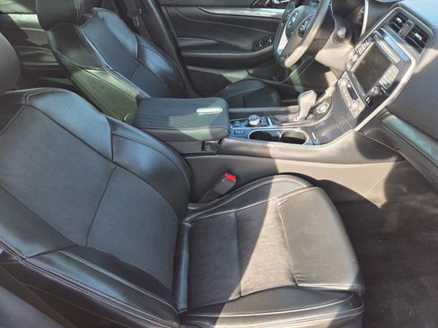 Used 2020 Nissan Maxima 3.5 SV w/ Floor Mat Group image 14