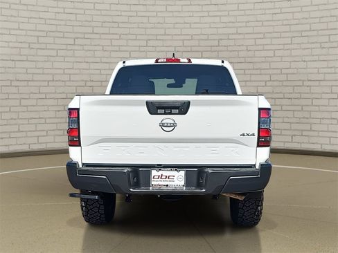 Used 2024 Nissan Frontier S image 6
