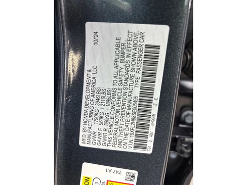 Used 2025 Honda Civic Sport image 29