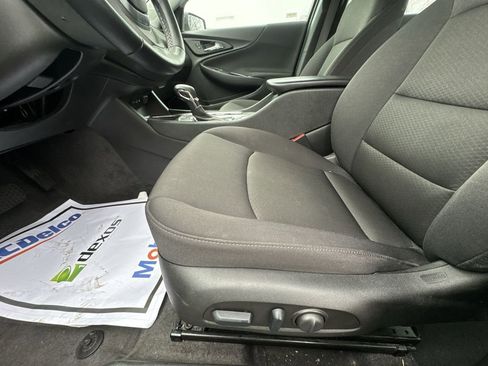 Used 2024 Chevrolet Malibu LT w/ Midnight Edition image 11