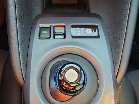 Certified 2023 Nissan Leaf S image 16