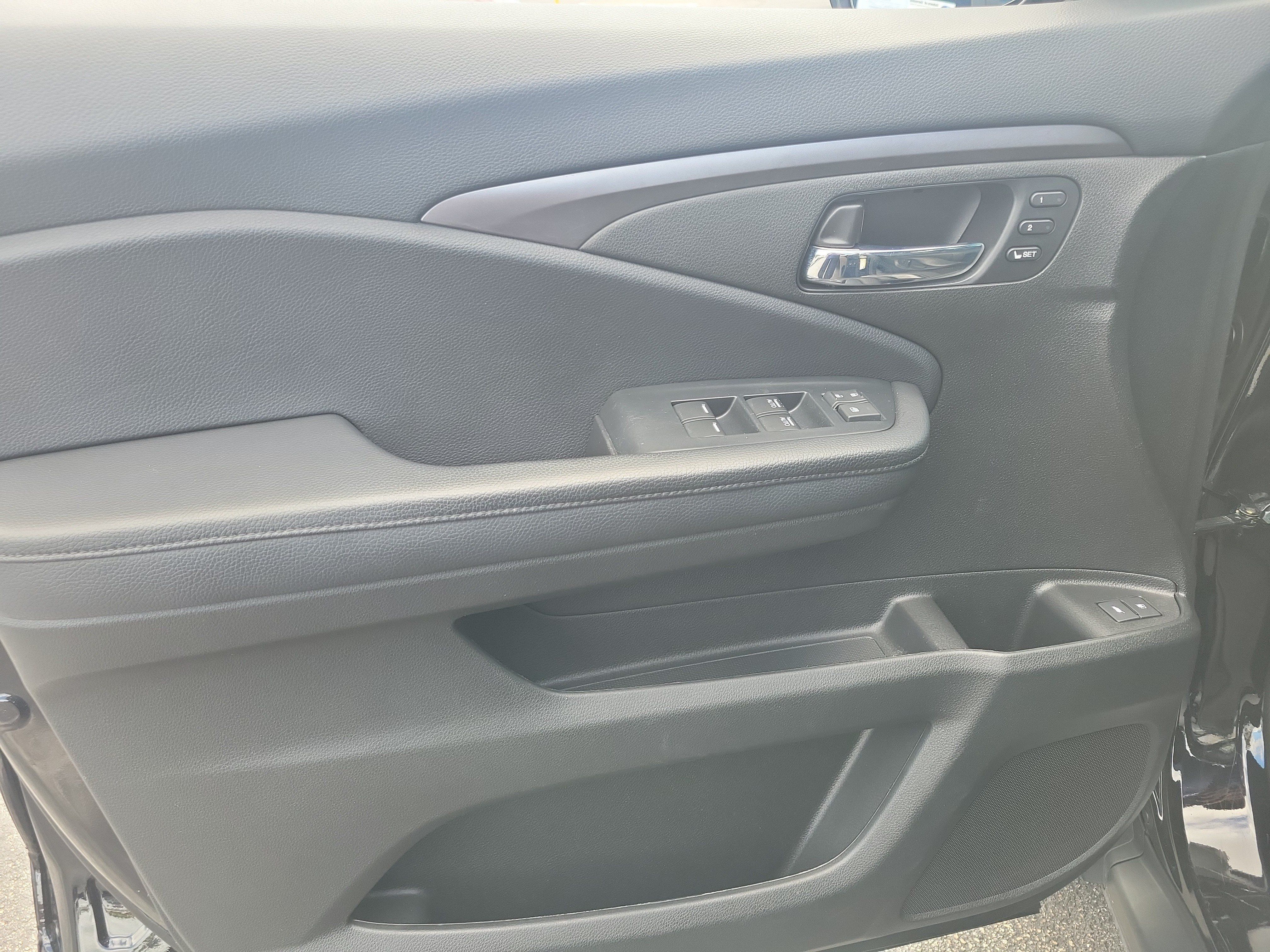 Used 2022 Honda Pilot Special Edition image 22