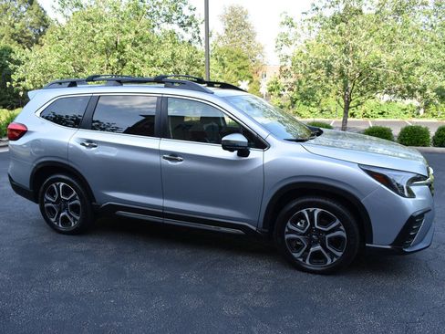 Used 2023 Subaru Ascent Touring AWD/4WD image 44