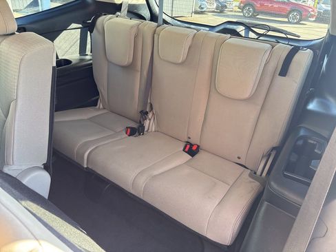 Certified 2023 Subaru Ascent Premium w/ Convenience Package image 13