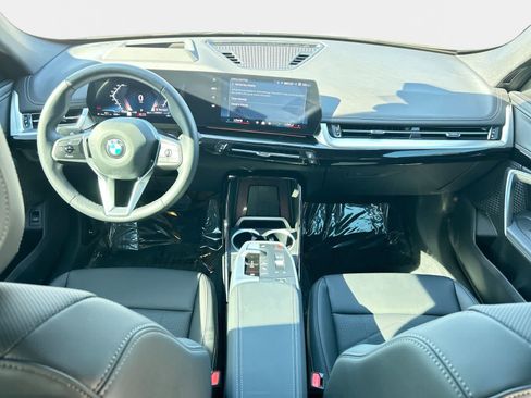 Used 2025 BMW X1 xDrive28i w/ Technology Package AWD/4WD image 15