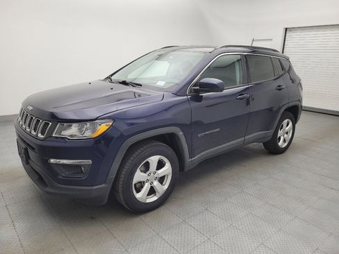 Used 2018 Jeep Compass Latitude w/ Popular Equipment Group image 2