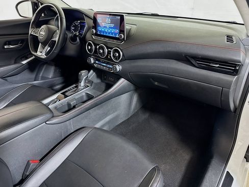 Used 2024 Nissan Sentra SR w/ SR Premium Package FWD image 27