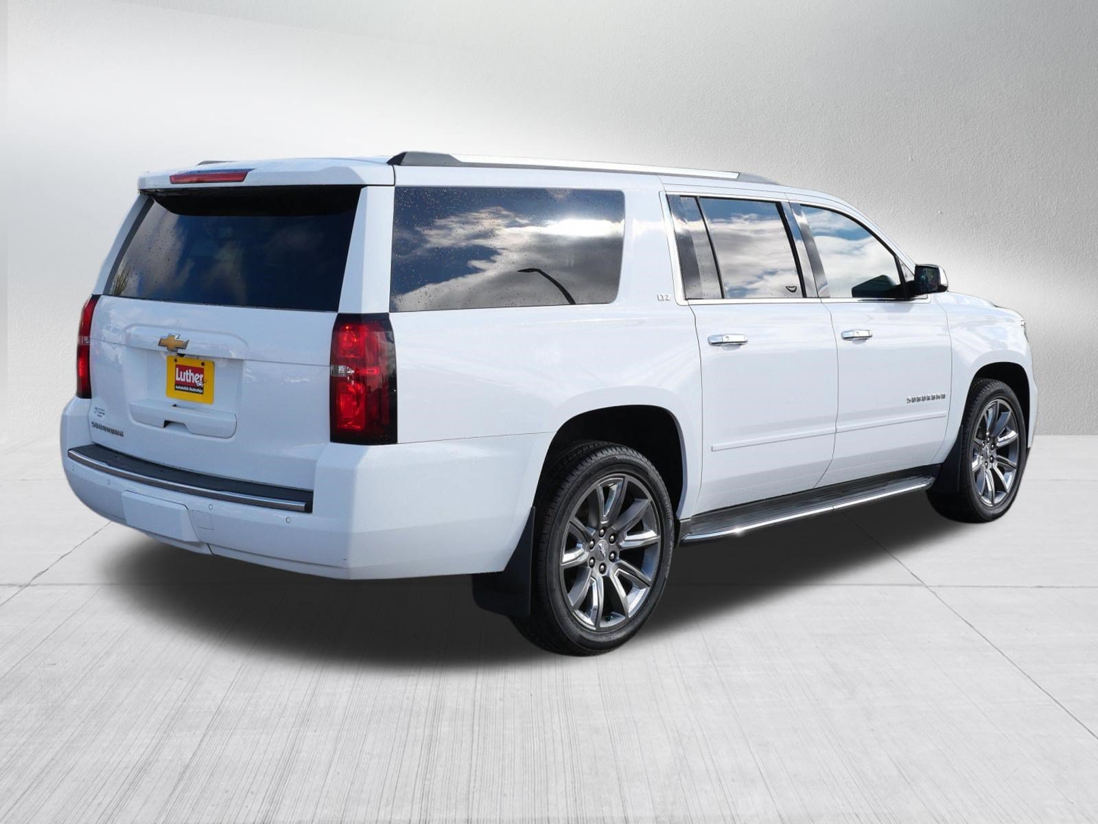 Used 2015 Chevrolet Suburban LTZ AWD/4WD image 7