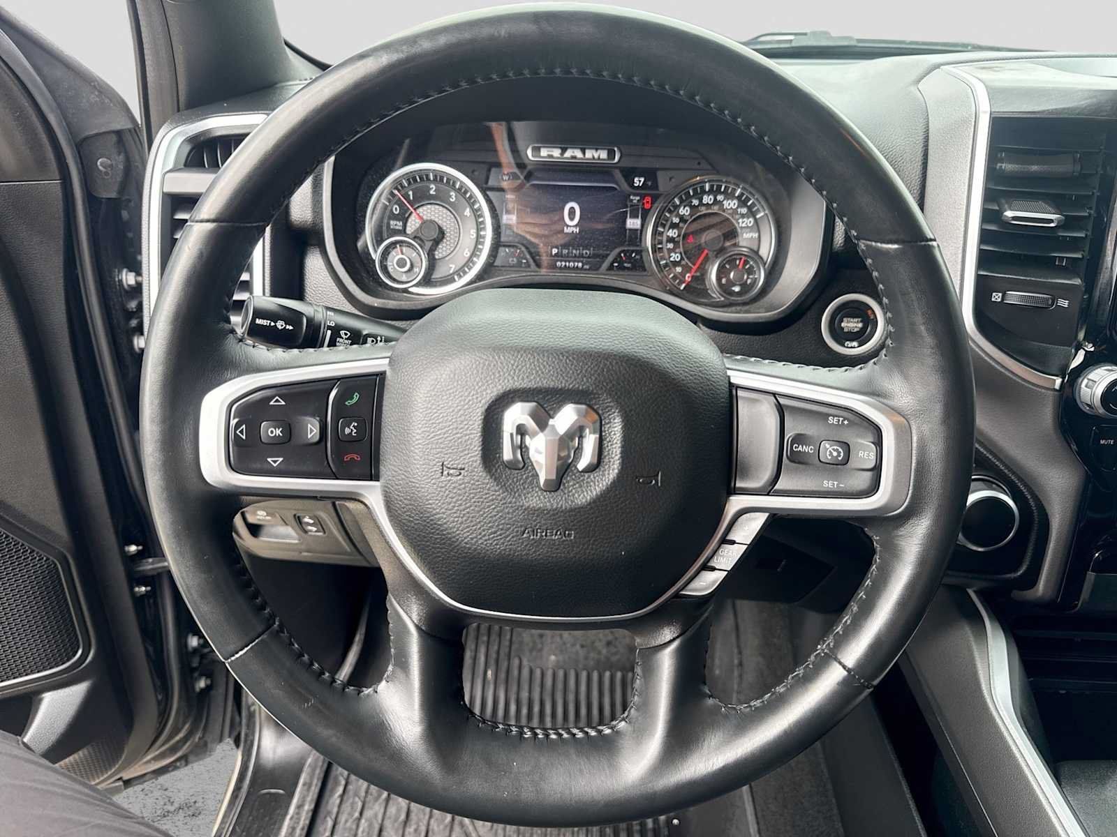 Used 2024 RAM 1500 Big Horn AWD/4WD image 21