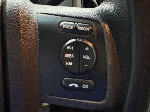 Used 2011 Ford F250 XLT w/ XLT Interior Pkg AWD/4WD image 20