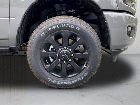 New 2026 RAM 2500 Laramie AWD/4WD image 35