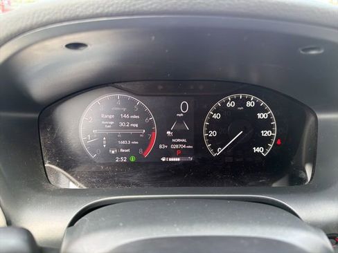 Used 2023 Honda HR-V LX image 11