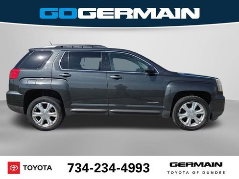 Used 2017 GMC Terrain SLE w/ Convenience Package FWD image 7