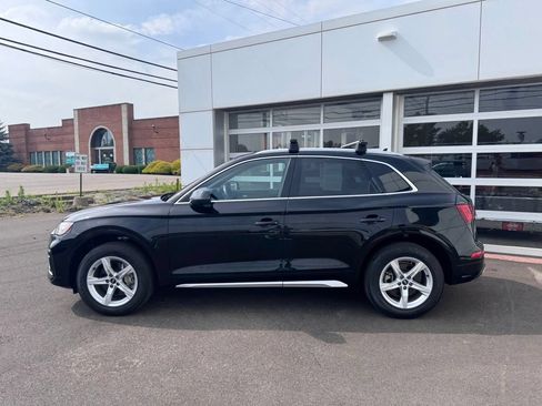 Used 2023 Audi Q5 2.0T Premium AWD/4WD image 2