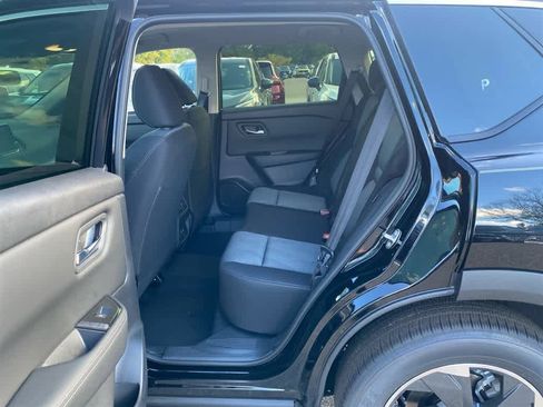 New 2026 Nissan Rogue SV image 22