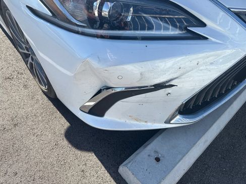 Used 2019 Lexus ES 350 w/ Premium Package FWD image 5