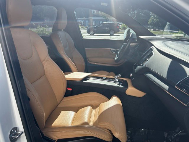 Certified 2023 Volvo XC90 B6 Ultimate w/ Protection Package Premier AWD/4WD image 14