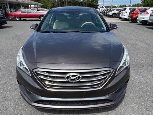 Used 2016 Hyundai Sonata Limited w/ Option Group 04 FWD image 18