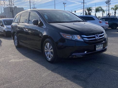 Used 2016 Honda Odyssey SE image 7