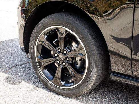 Certified 2023 Ford Expedition Limited AWD/4WD image 5