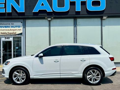 Used 2023 Audi Q7 3.0T Premium Plus AWD/4WD image 2