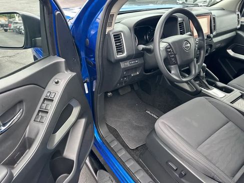 Certified 2024 Nissan Frontier SV w/ Technology Package image 10