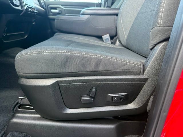 Used 2026 RAM 2500 Big Horn AWD/4WD image 12