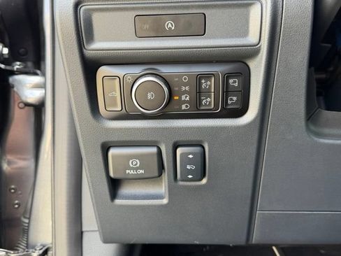 Used 2025 Ford F150 Lariat w/ Equipment Group 502A High AWD/4WD image 15