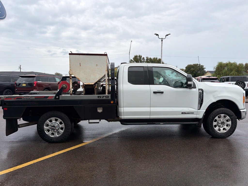 Used 2023 Ford F350 XLT w/ XLT Value Package AWD/4WD image 5