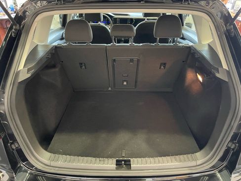 Used 2022 Volkswagen Taos S image 31