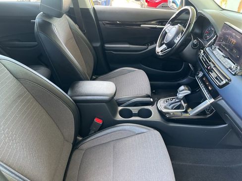 Certified 2022 Kia Seltos S FWD image 19