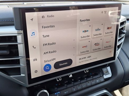 Used 2025 Toyota Tundra Platinum image 20