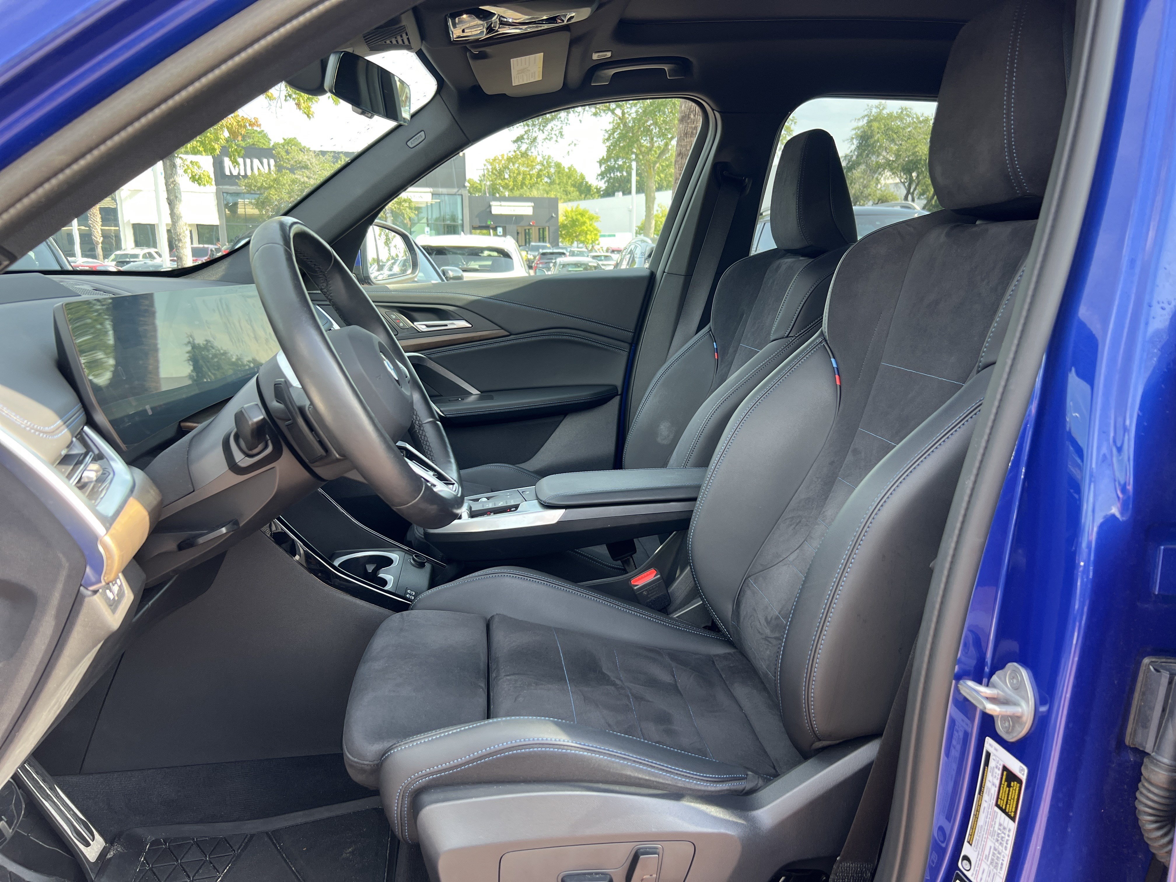 Certified 2025 BMW X1 xDrive28i w/ Technology Package AWD/4WD image 16