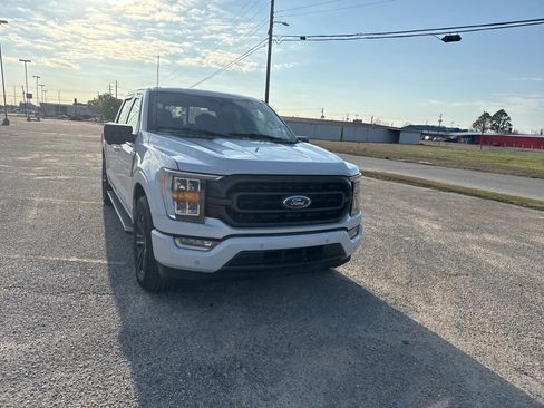 Used 2021 Ford F150 XLT w/ Equipment Group 302A High image 2