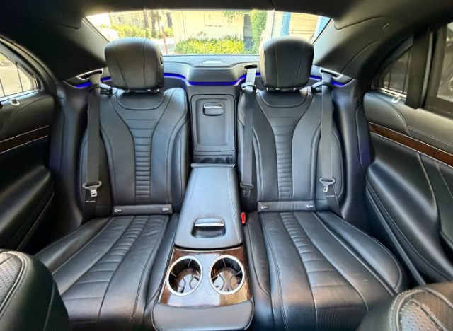 Used 2018 Mercedes-Benz S 560 4MATIC Sedan image 19